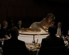 Sarka Petruzelova Nude - I Served the King of England (2006)