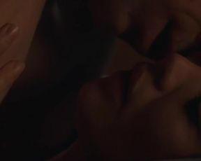 Hot scene Emma Lung Nude - Peaches (2004) 