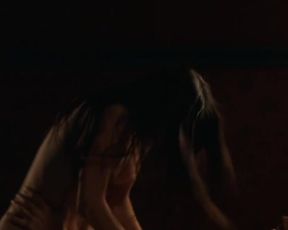 Hot scene Emma Lung Nude - Peaches (2004) 