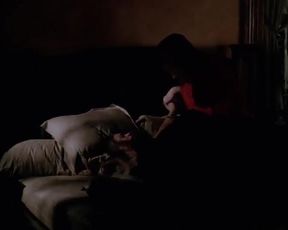 Hot actress Embeth Davidtz Nude - The Gingerbread Man (1998) 