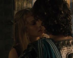 Hot scene Diane Kruger Nude - Troy (2004) 