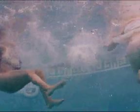 Sexy Carolina Ardohain, Mónica Antonópulos, Andrea Frigerio, Sol Charo Martinez, Agos 