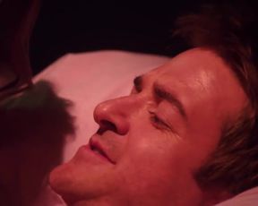 Sexy Augie Duke Nude - Chemistry s01e04 (US 2011) 