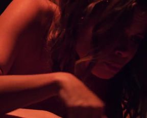 Sexy Augie Duke Nude - Chemistry s01e04 (US 2011) 