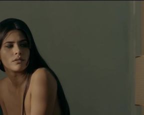 Sexy Antonia Morais, Alessandra Negrini Nude - Lucia McCartney s01e05 (BR 2016) 