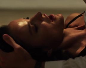 Hot scene Ana Alexander, Ragan Brooks Nude - Chemistry - s01e01 (US 2011) 