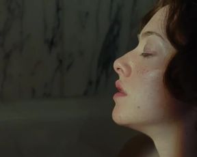Sexy Amanda Seyfried Nude - Lovelace (2013) 