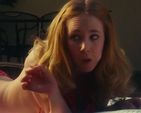 Sexy Amanda Seyfried Nude - Lovelace (2013) 