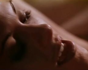 Sexy Alex Meneses Nude, Nicole Eggert (nn) - Amanda and the Alien (1995) 