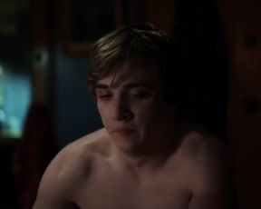 Hot actress Aleah Nalewick Nude, Britt Robertson (nn), Zosia Mamet (nn) etc - Cherry (2010) 