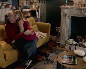 Topless scene Susanna Simon, Birge Schade - Eltern allein zu Haus. Die Winters (2017) 