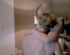 Topless scene Susanna Simon, Birge Schade - Eltern allein zu Haus. Die Winters (2017) 