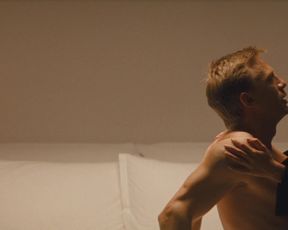 Sexy Sienna Miller sexy - Layer Cake (2004) TV show scenes