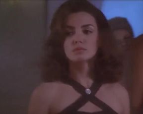 Bridget Fonda, Joanne Whalley, Britt Ekland, Tracy Kneale - Scandal (UK 1989)