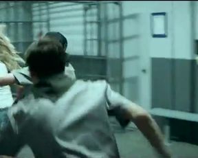 Sexy Sarah Dumont, Halston Sage Sexy - Scouts Guide to the Zombie Apocalypse (2015) TV show scenes