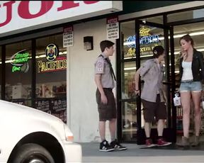 Sexy Sarah Dumont, Halston Sage Sexy - Scouts Guide to the Zombie Apocalypse (2015) TV show scenes