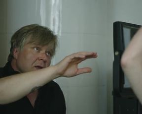 Sexy Sara Soulié Sexy - Kohtuuttomuuksia s01e04 (2016) TV show scenes