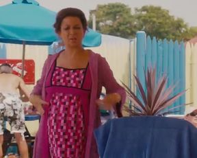 Sexy Salma Hayek, Maria Bello, etc Sexy - Grown Ups (2010) TV show scenes