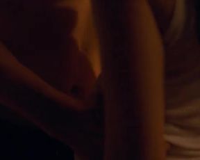 Sexy Kristen Stewart Sexy - Adventureland (2009) TV show scenes