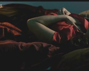 Sexy Katja Riemann, Helen Woigk, etc Sexy - Ohne Dich (2014) 2 TV show scenes