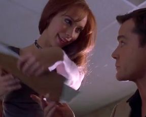 Sexy Jennifer Love Hewitt, Sigourney Weaver Sexy - Heartbreakers (2001) TV show scenes