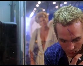 Sexy Jennifer Love Hewitt, Lauren Ambrose, Jaime Pressly, Jenna Elfman Sexy - Cant Ha TV show scenes