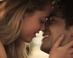 Sexy Heather Graham, Maika Monroe Sexy - At Any Price (2012) TV show scenes