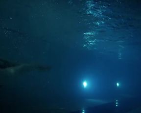 Actress Gillian Anderson Sexy - The Fall s03e02 (2016) Nudity and Sex in TV Show