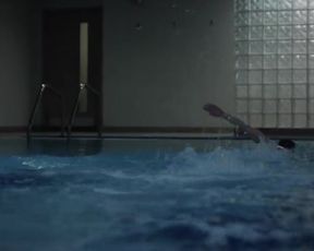 Actress Gillian Anderson Sexy - The Fall s03e02 (2016) Nudity and Sex in TV Show