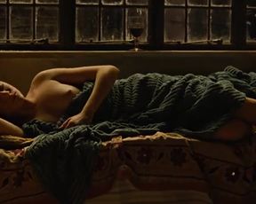 Sexy Evan Rachel Wood, T.V. Carpio Sexy - Across the Universe (2007) TV show scenes