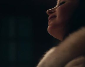 Sexy Emily Blunt, Anne Heche Sexy - Arthur Newman (2012) TV show scenes