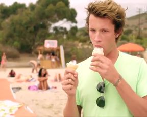 Sexy Chloe Bridges Sexy - Mantervention (2014) TV show scenes