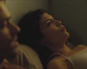 Sexy Audrey Tautou Sexy - Chinese Puzzle (2013) TV show scenes