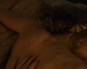 Sexy Penelope Mitchell, Jessica Pike nude - Zipper (2015) 