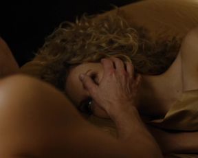 Sexy Penelope Mitchell, Jessica Pike nude - Zipper (2015) 