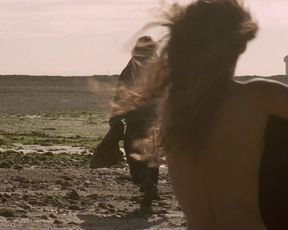 Sexy Vanessa Paradis - Elisa 