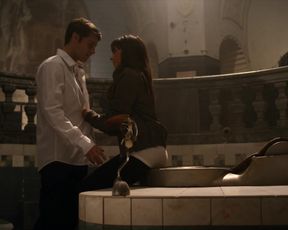 Sexy Roxanne Pallett nude - Wrong Turn 6 (2014) 