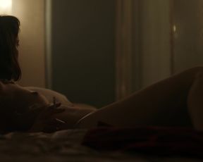 Naked scene Jody Balfour Nude - Rellik s01e05 (2017) TV show nudity video