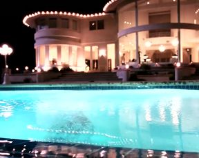 Elizabeth Berkley Sex Scene - Showgirls (1995)