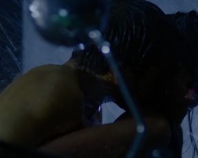 Paulina Andreeva nude - Sarancha (2014)