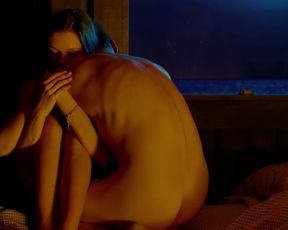 Paulina Andreeva nude - Sarancha (2014)