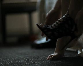 Naked scene Sarah Hay, Emily Tyra - Flesh and Bone (2015 ) s01e02-03 TV show nudity video