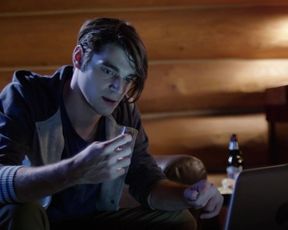 Hot celebs video Laura Bilgeri Nude - The Recall (2017) 