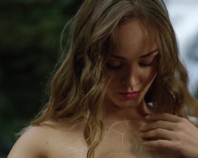 Hot celebs video Laura Bilgeri Nude - The Recall (2017) 