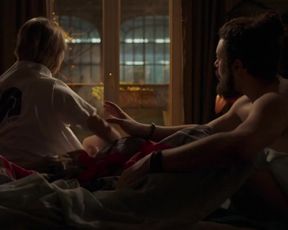 Deborah Francois Nude - Loue Moi (2017)