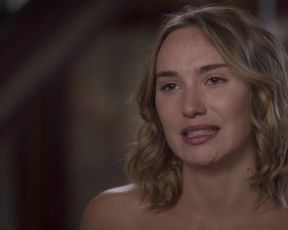 Deborah Francois Nude - Loue Moi (2017)