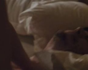 Hot scene Irina Vinogradova, Ekaterina Arkharova nude - Hotel (2015) 