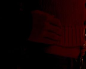 Sexy Kelly Curran nude - Grizzly (2015) 