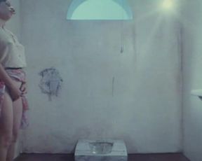 Full Nude and Pussy Strip Nude BURLESK Show