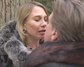 Sexy Jella Haase nude, Jasmin Gerat nude, Nadeshda Brennicke sex - The Team E05 (2015) 